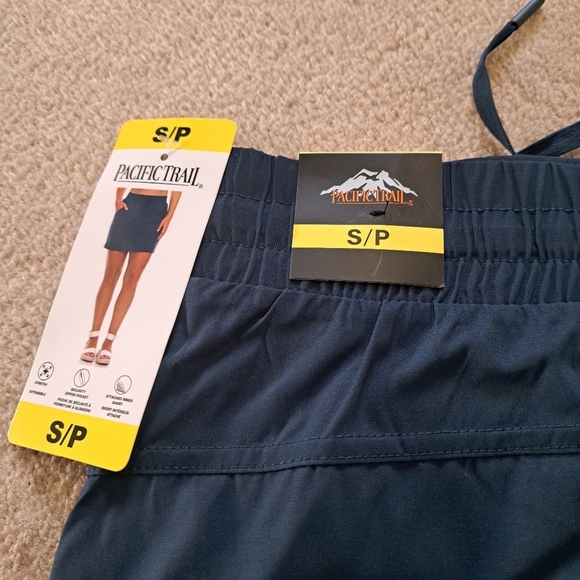 NWT Pacific Trail Blue Skort Women's Small Stretch Skirt With Shorts - Picture 9 of 11